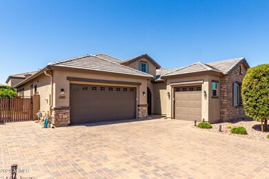 883 E Horseshoe Place, Chandler, AZ 85249 - photo 2