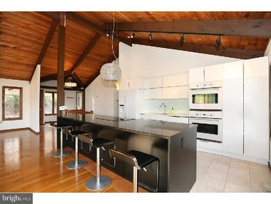 7520 Skinny Ln, Pipersville, PA 18947 - photo 5