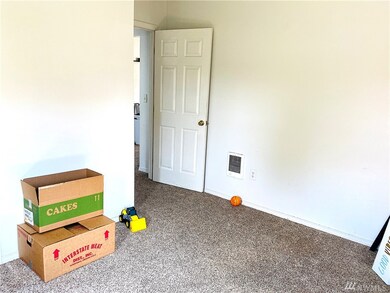 2918 Dover St, Longview, WA 98632 - photo 5