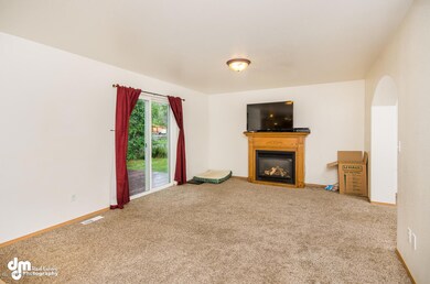 2301 N Manhattan Way Palmer AK-large-015