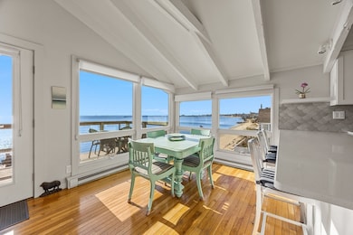 535 Commercial St unit 2, Provincetown, MA 02657 - photo 4
