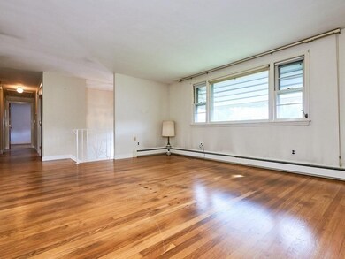 53 Milton St, Waltham, MA 02453 - photo 4