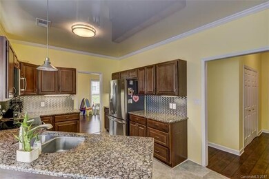 9124 Torrence Crossing Dr, Huntersville, NC 28078 - photo 7