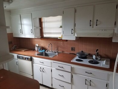 14 Curlew Rd unit E, Quincy, MA 02169 - photo 4