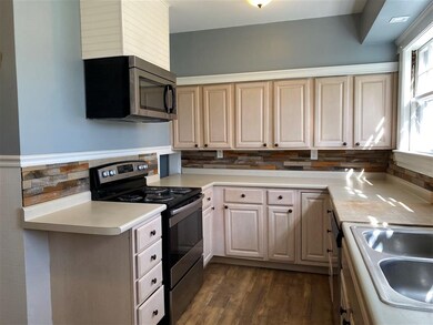 40 Webster St, Nashua, NH 03064 - photo 5