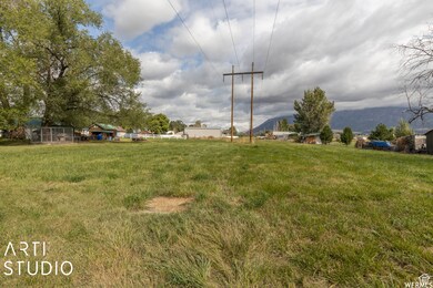 2268 W 1800 N, Farr West, UT 84404 - photo 5