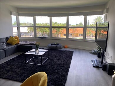 Heritage Landings unit 305W, Fort Lauderdale, FL 33308 - photo 2