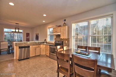 155 Skytop Rd, Pocono Pines, PA 18350 - photo 7