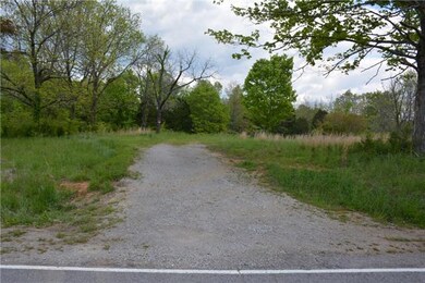 8 Jones Creek Rd, Dickson, TN 37055 - photo 4