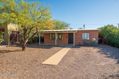 X Exterior Photos (12)