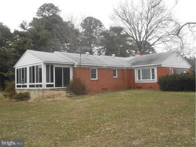 21041 Spring Cove Rd, Rock Hall, MD 21661 - photo 2