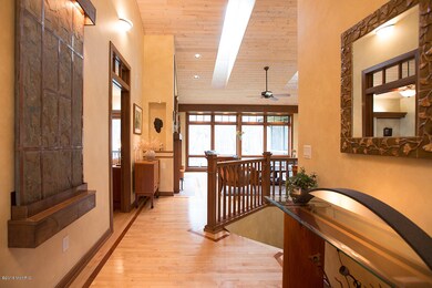 Far Hills Way-31
