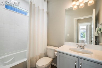 Main level full bathroom