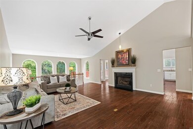 Atrium Windows, Vaulted Cieling w/ Recessed Lights