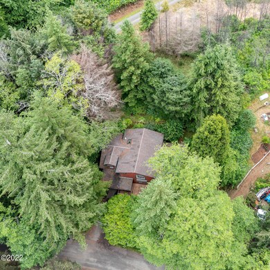 959 N Deerlane Loop, Otis, OR 97368 - photo 2