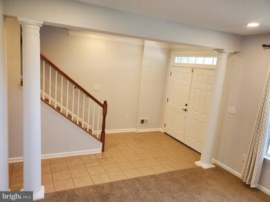 42747 Straloch Terrace, Ashburn, VA 20147 - photo 3