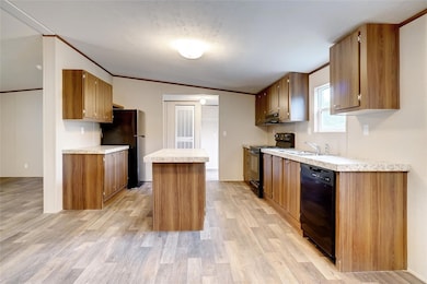 2509 Elk Trail, Granbury, TX 76048 - photo 6