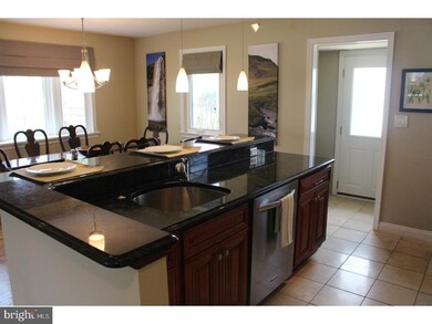 404 Edgewood Dr, Ambler, PA 19002 - photo 5