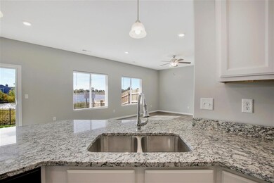 453 S Longbranch Dr unit 455 S Longbranch Dr, Maize, KS 67101 - photo 4