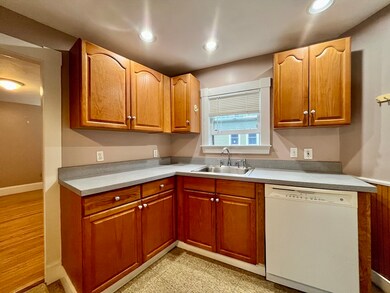 54 Lewis Ave unit 2, Arlington, MA 02474 - photo 2