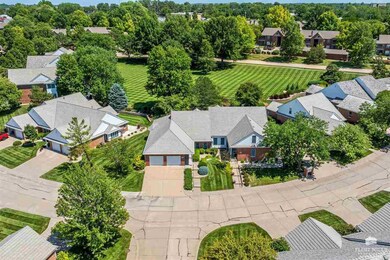 1522 Williamsburg Dr, Manhattan, KS 66502 - photo 3