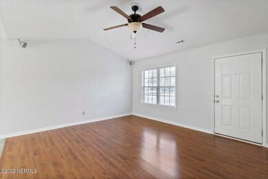 2405 Invergordan Ct 7