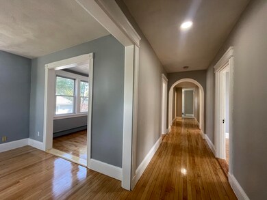 334 Linwood Ave unit 3, Newtonville, MA 02460 - photo 3