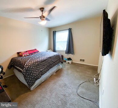 5602 Rollins Ln, Capitol Heights, MD 20743 - photo 7