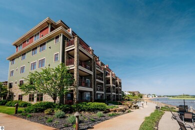 2035 N Us-31 N unit 502-43, Traverse City, MI 49686 - photo 3