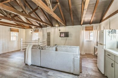 33401 Bluebird Ln, Arrowbear, CA 92341 - photo 3