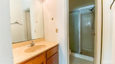 6061 Cedar Ct, Monmouth Junction, NJ 08852 - photo 4