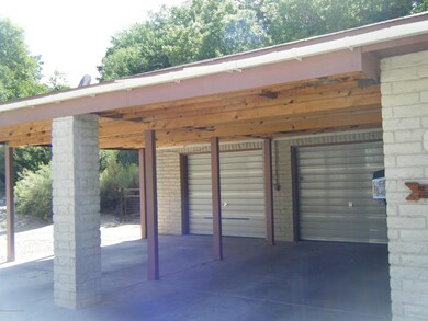 Two Car Garage/2 Car Carport