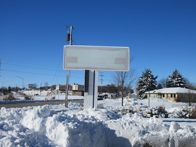 3124 Wilgus Ave, Sheboygan, WI 53081 - photo 7