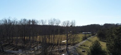 470 Martin Burgess Rd, Crossville, TN 38572 - photo 6