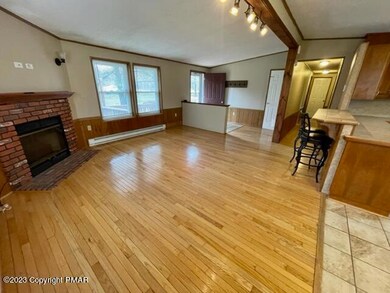 2531 Allegheny Dr, Blakeslee, PA 18610 - photo 3