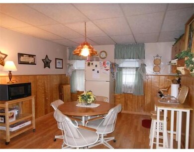 5 Hitchcock Rd, Worcester, MA 01603 - photo 5