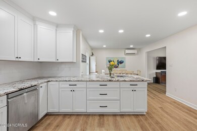 603 Clover Dr, Jacksonville, NC 28546 - photo 6