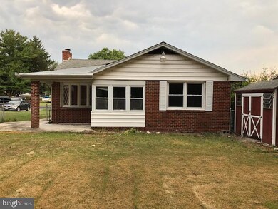 8407 Echo Dr, Pasadena, MD 21122 - photo 2