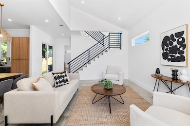 106 W Croslin St unit 1, Austin, TX 78752 - photo 2