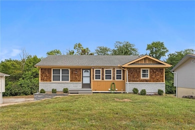 1124 N Curtis St, Olathe, KS 66061 - photo 2