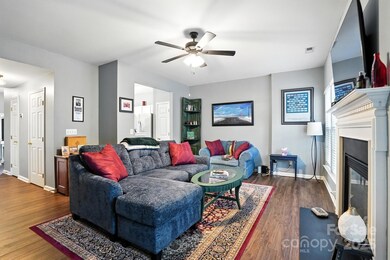 2005 Cramerton Village Dr unit E, Cramerton, NC 28032 - photo 4