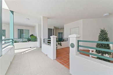Dolphin Cay unit 209, Saint Petersburg, FL 33711 - photo 6