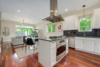 901 N Honore St unit 2, Chicago, IL 60622 - photo 7