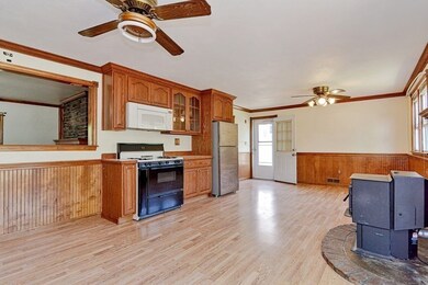 31 Brisson St, Bellingham, MA 02019 - photo 5