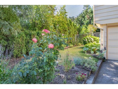 2026 W Scenic Dr, the Dalles, OR 97058 - photo 3