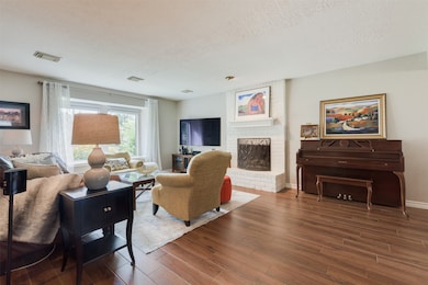 15115 Rose Valley Dr, Houston, TX 77070 - photo 7