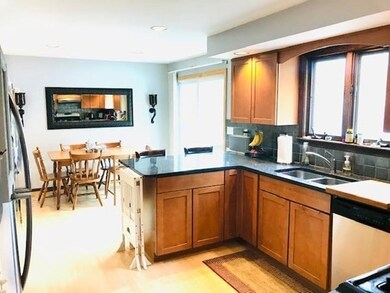 80 Milner St unit 80, Waltham, MA 02451 - photo 3