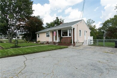 50 Pippin Orchard Rd, Cranston, RI 02921 - photo 2