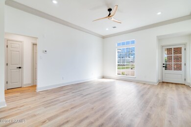 4-web-or-mls-108 Savignon Circle-2