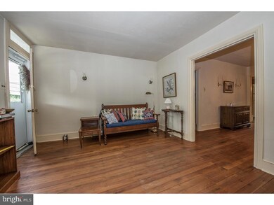 217 Callanan Ave, Bryn Mawr, PA 19010 - photo 5